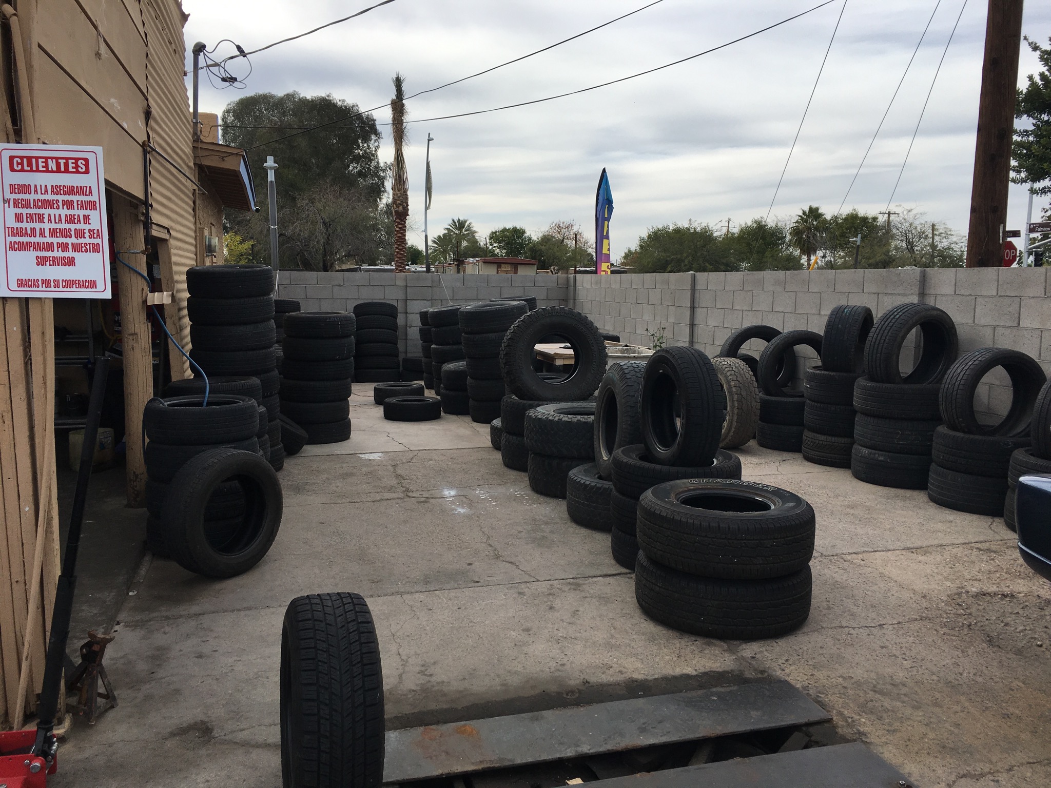 Chandler Auto Center Used Tire Lot